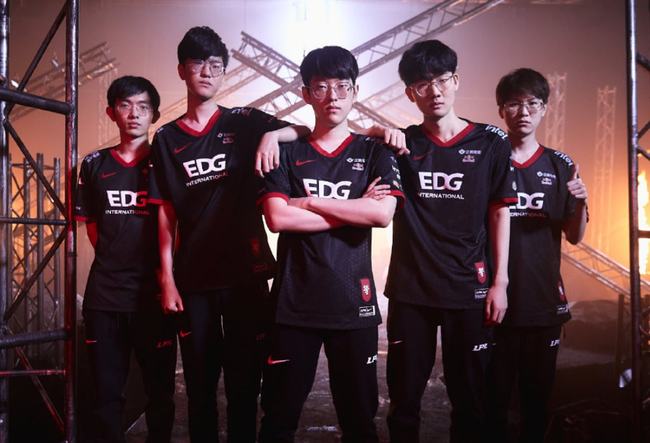 提醒我们 提醒我们